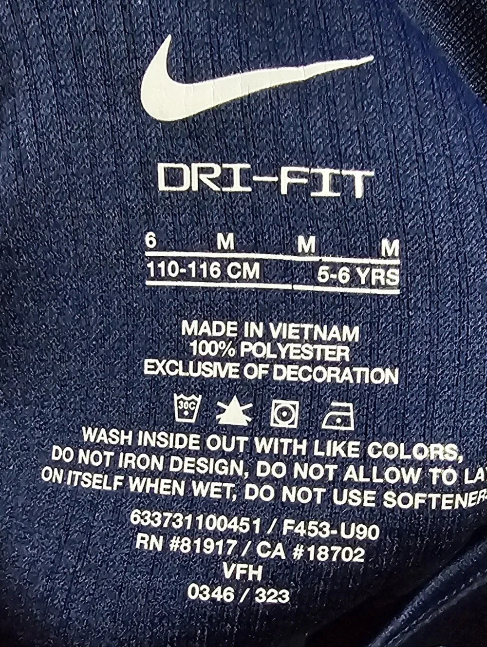 Boys Nike Bundle 3 Sets Joggers w/ Thermal Fit Shirts. (3 Sets) All Boys Size 6